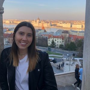 Meet your Posher, Kristen